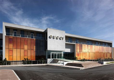 gucci sede produzione